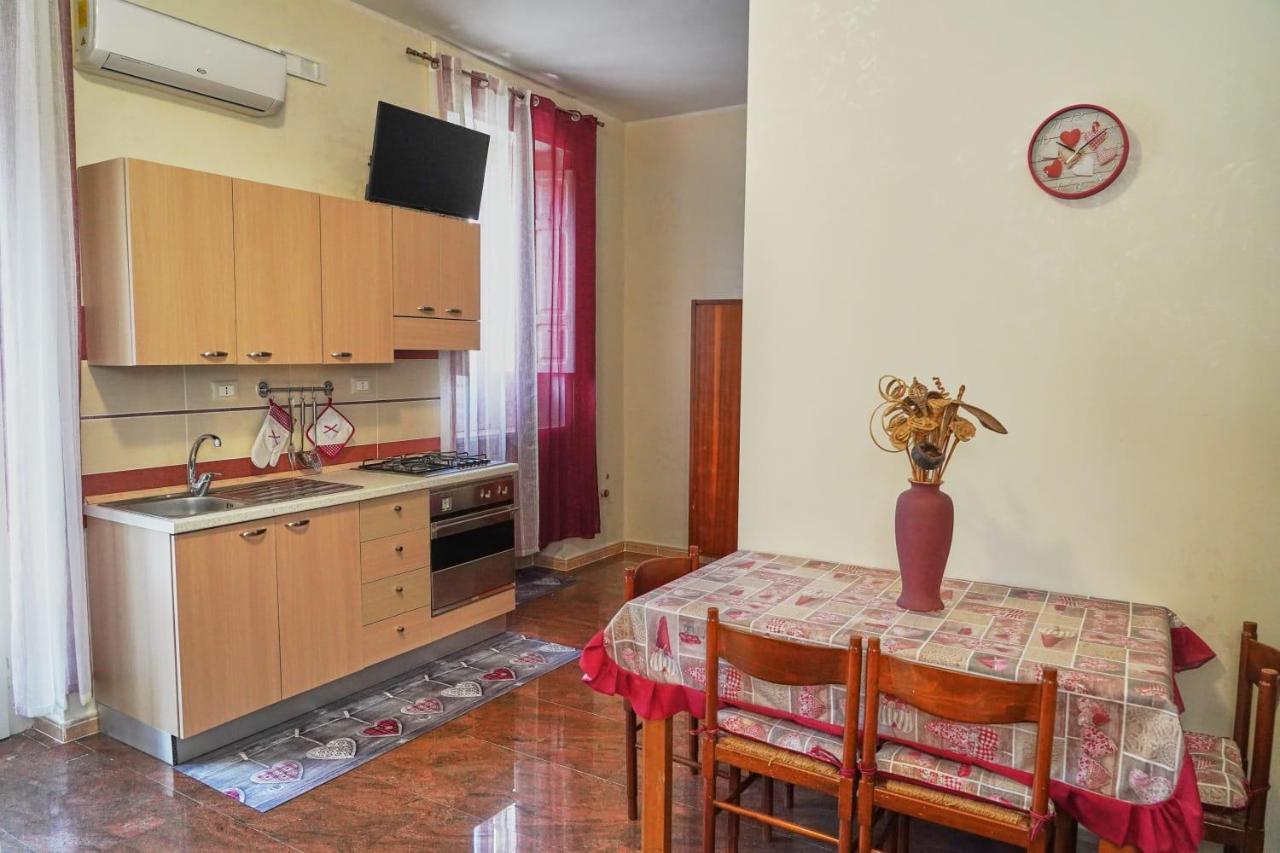 Le Stanze Di Ricci - Affittacamere Low Cost Lesina Εξωτερικό φωτογραφία